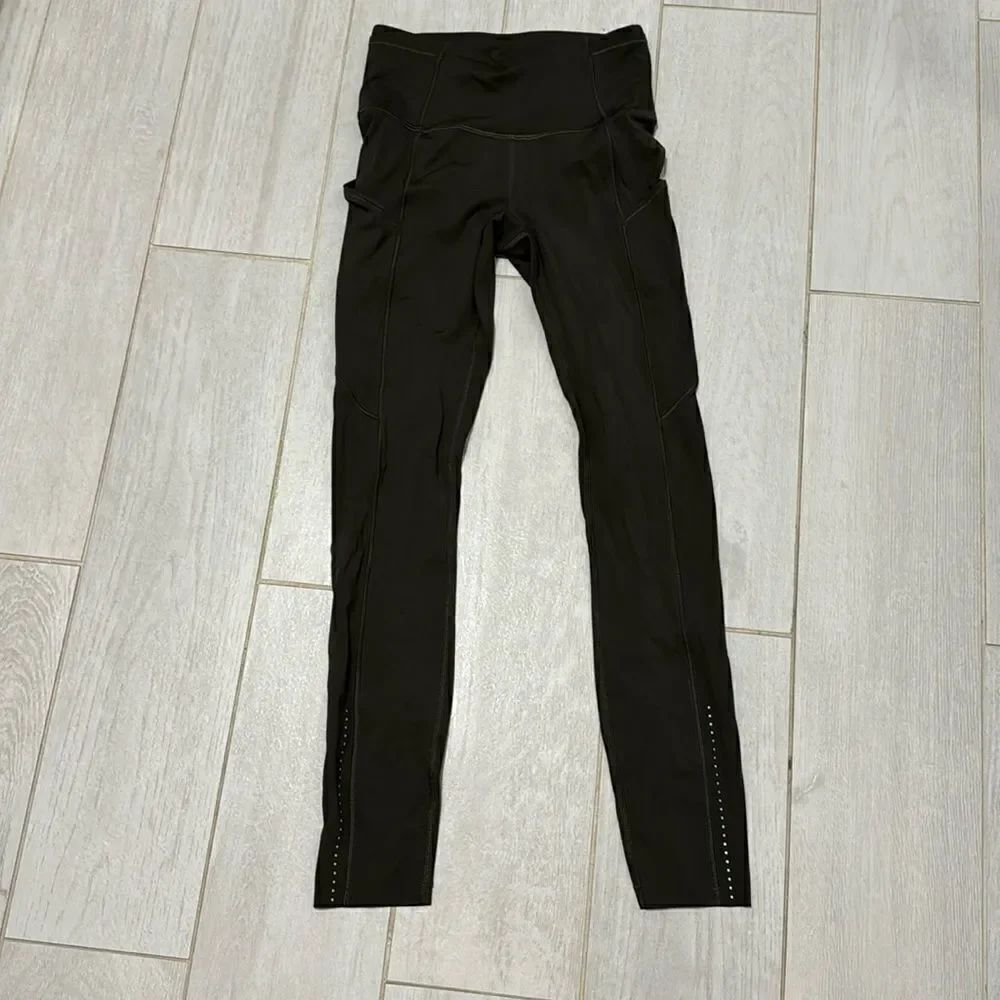 Lululemon Fast and free 2 green new
